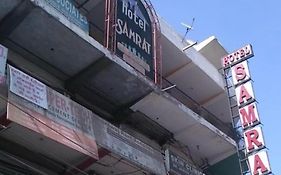 Hotel O Samrat